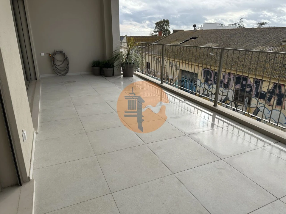 Apartamento T3 para Venda em Olhão Foto 41