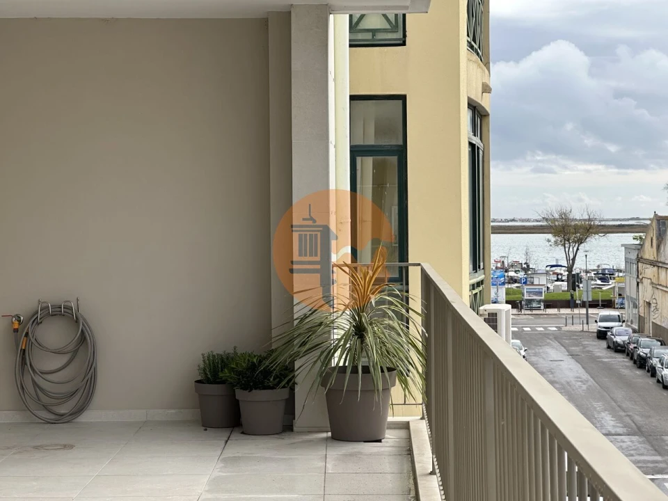 Apartamento T3 para Venda em Olhão Foto 42