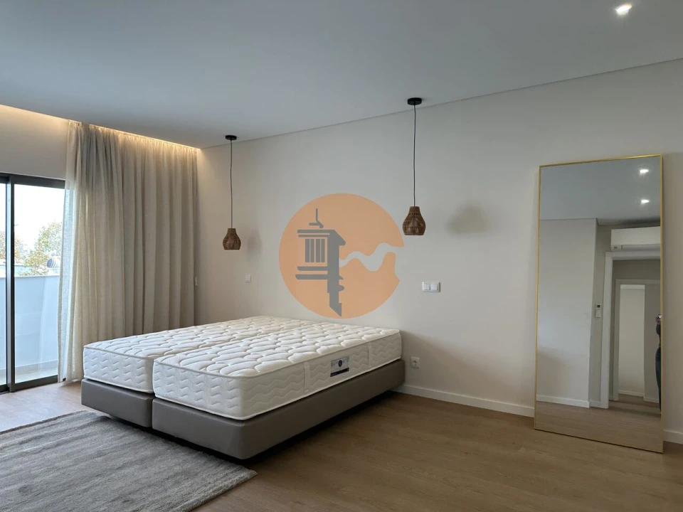 Apartamento T3 para Venda em Olhão Foto 30