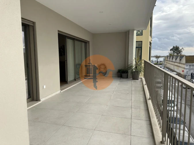 Apartamento T3 para Venda em Olhão Foto 6