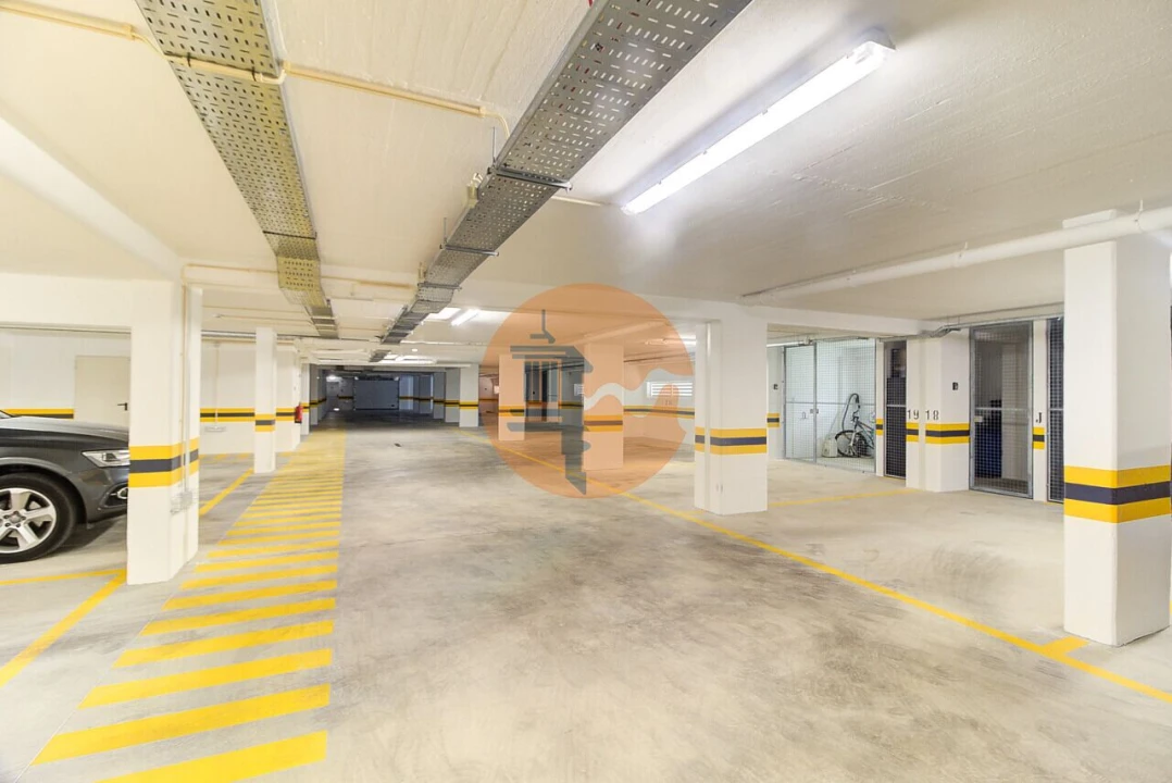 Apartamento T3 para Venda em Albufeira e Olhos de Água Foto 43