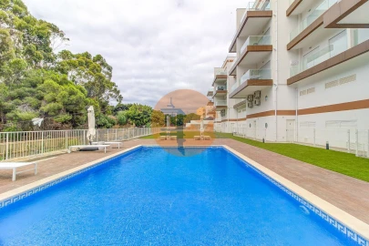 Apartamento T3 para Venda em Albufeira e Olhos de Água