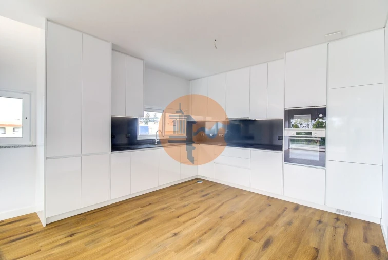 Apartamento T3 para Venda em Albufeira e Olhos de Água Foto 12