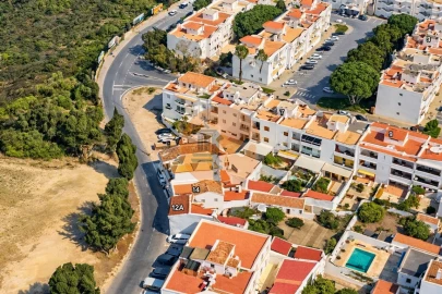 Terreno para Venda em Santa Luzia