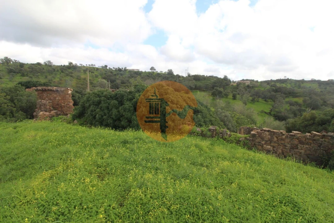 Moradia T2 para Venda em Santa Catarina da Fonte do Bispo Foto 9