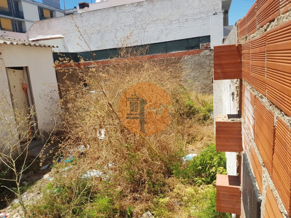 Moradia T2 para Venda em Vila Real de Santo Antonio Foto 7