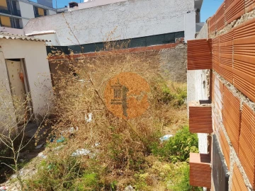 Moradia T2 para Venda em Vila Real de Santo Antonio