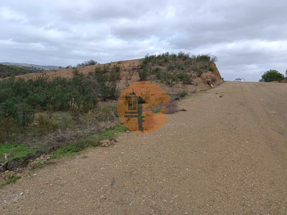 Terreno para Venda em Azinhal Foto 18