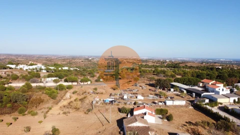 Terreno para Venda em Vila Nova de Cacela