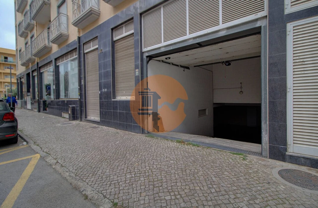 Garagem para Venda em Vila Real de Santo Antonio Foto 6