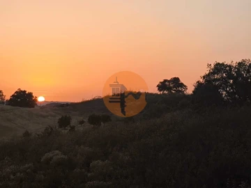 Armazém para Venda em Odeleite