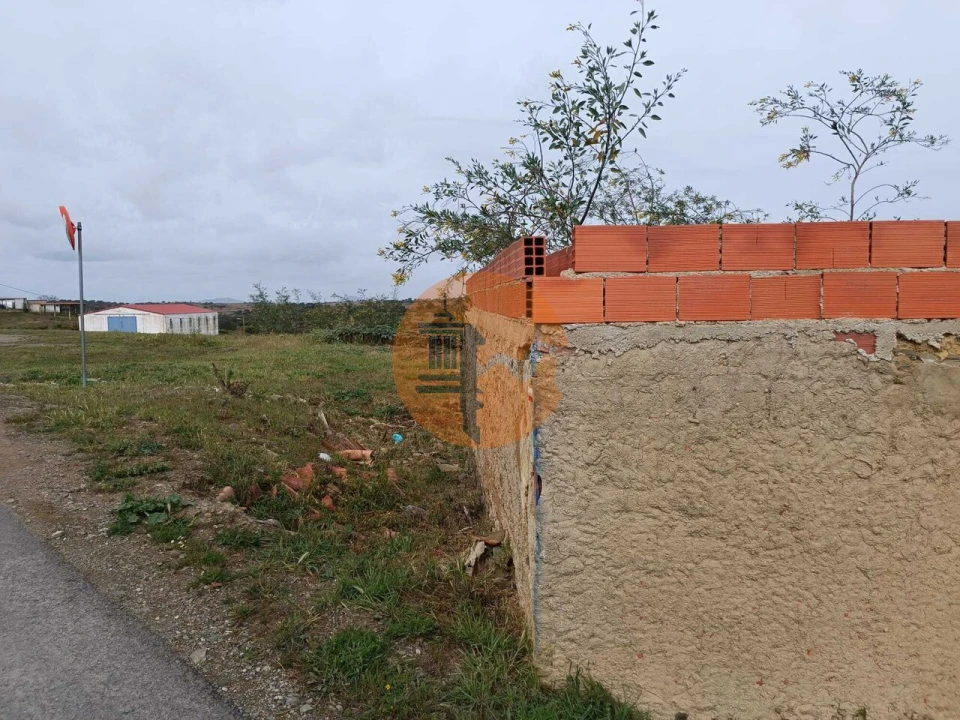 Moradia T1 para Venda em Santana de Cambas Foto 4