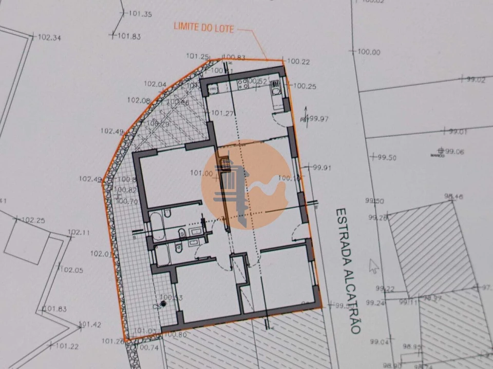 Moradia T5 para Venda em Azinhal Foto 9
