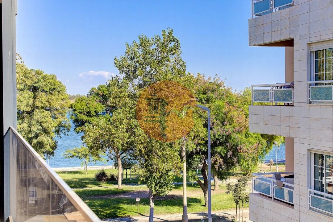 Apartamento T3 para Venda em Vila Real de Santo Antonio Foto 2