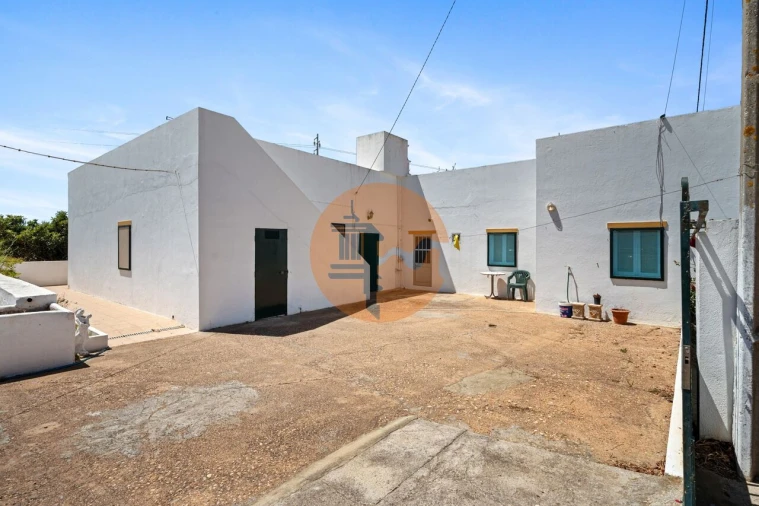 Quinta T4 para Venda em Vila Nova de Cacela Foto 1