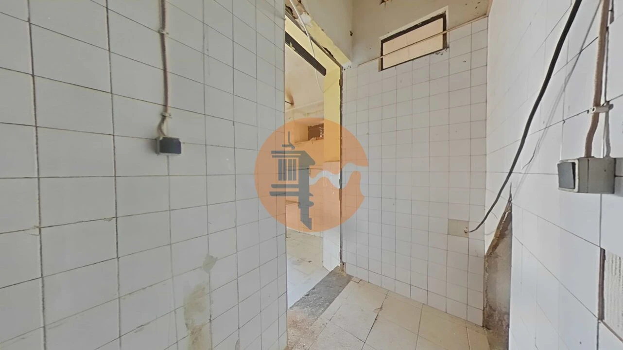 Loja para Venda em Olhão Foto 16