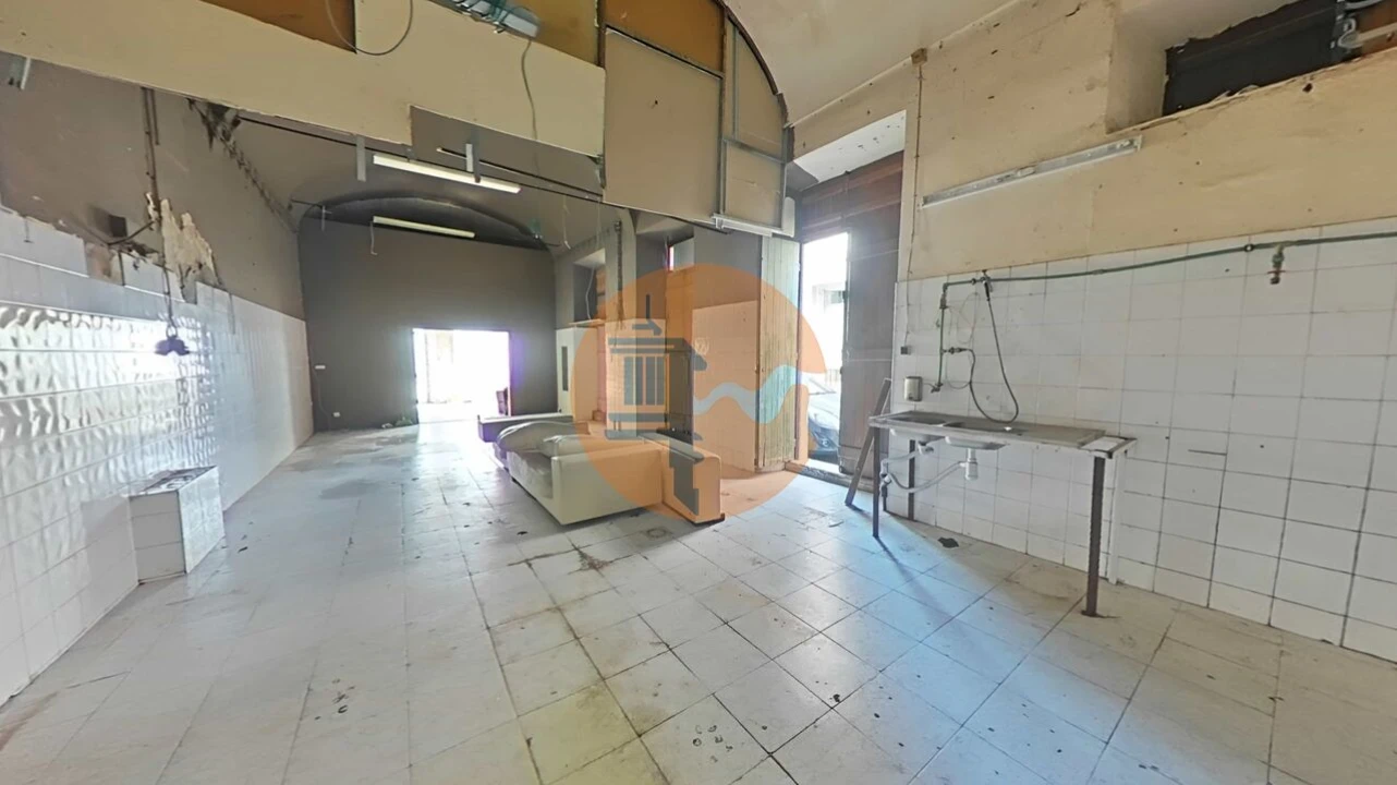 Loja para Venda em Olhão Foto 23