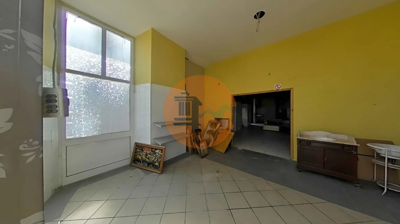 Loja para Venda em Olhão Foto 7