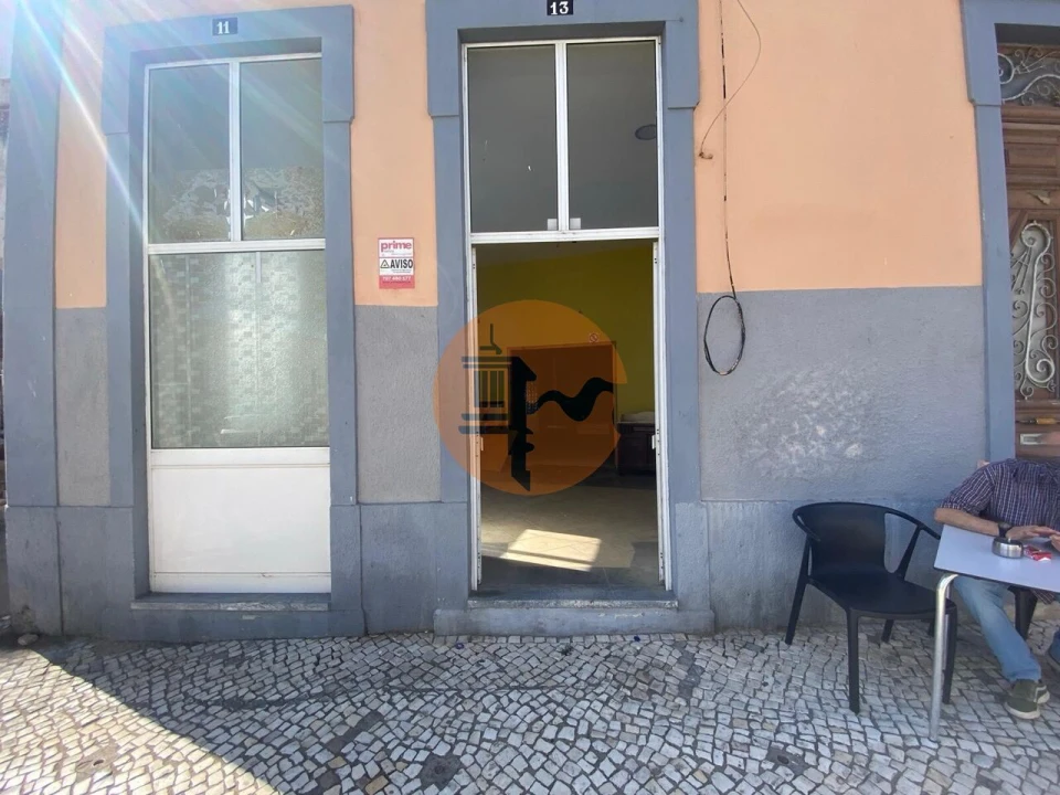 Loja para Venda em Olhão Foto 13