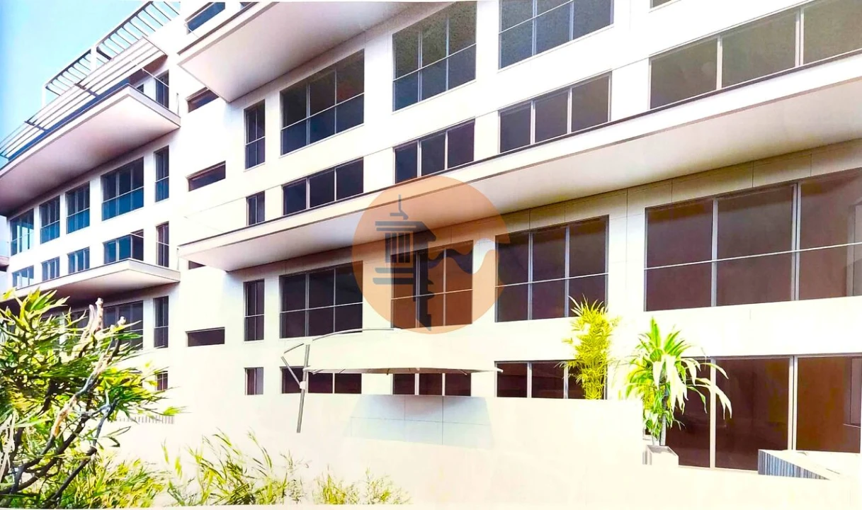 Terreno para Venda em Quelfes Foto 36