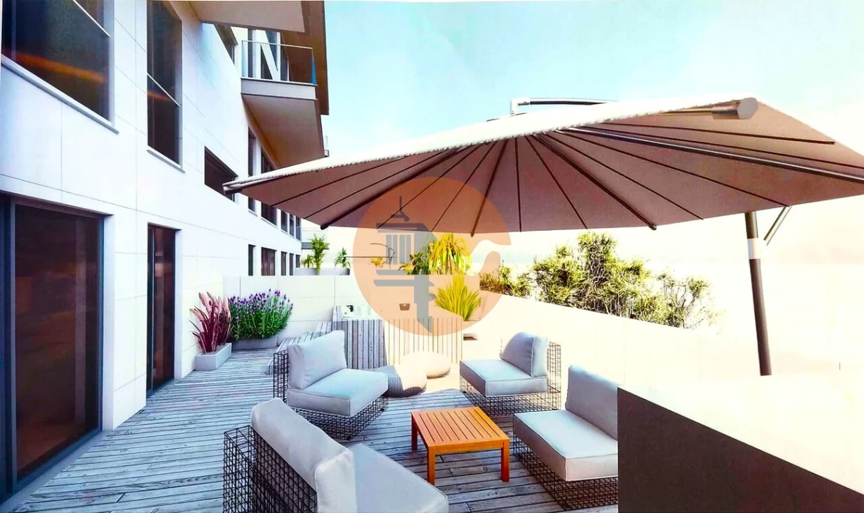 Terreno para Venda em Quelfes Foto 38