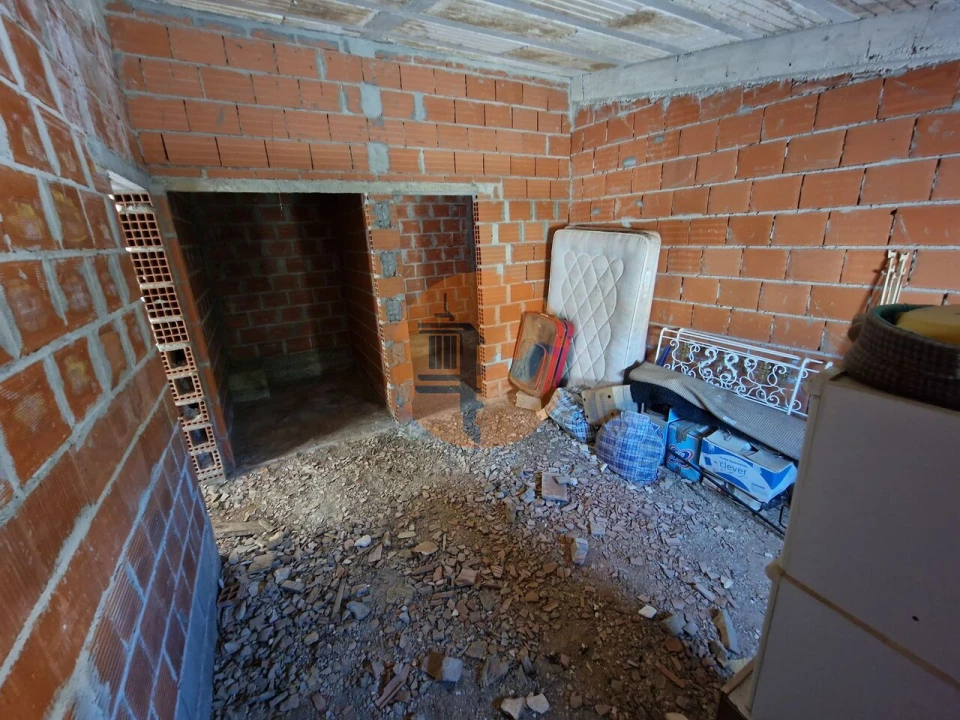 Moradia T3 para Venda em Azinhal Foto 4