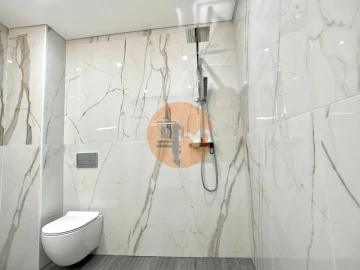 Apartamento T3 para Venda em Quelfes