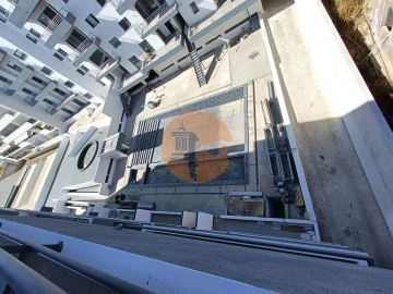 Apartamento T3 para Venda em Quelfes