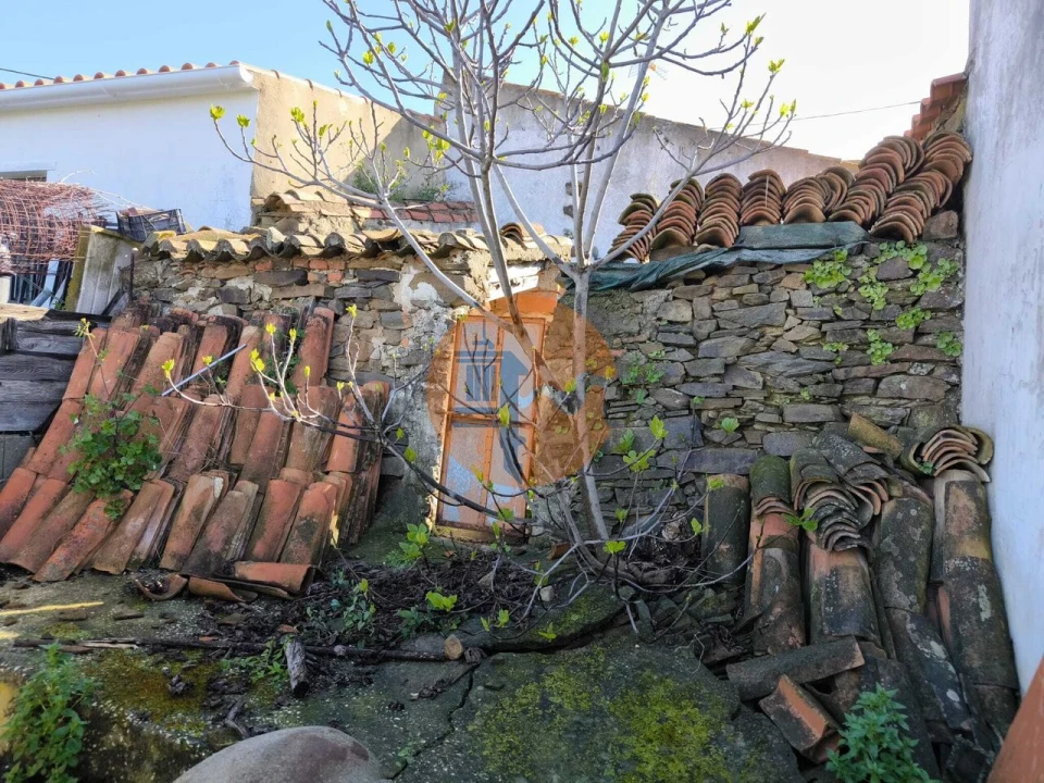 Moradia T1 para Venda em Odeleite Foto 7