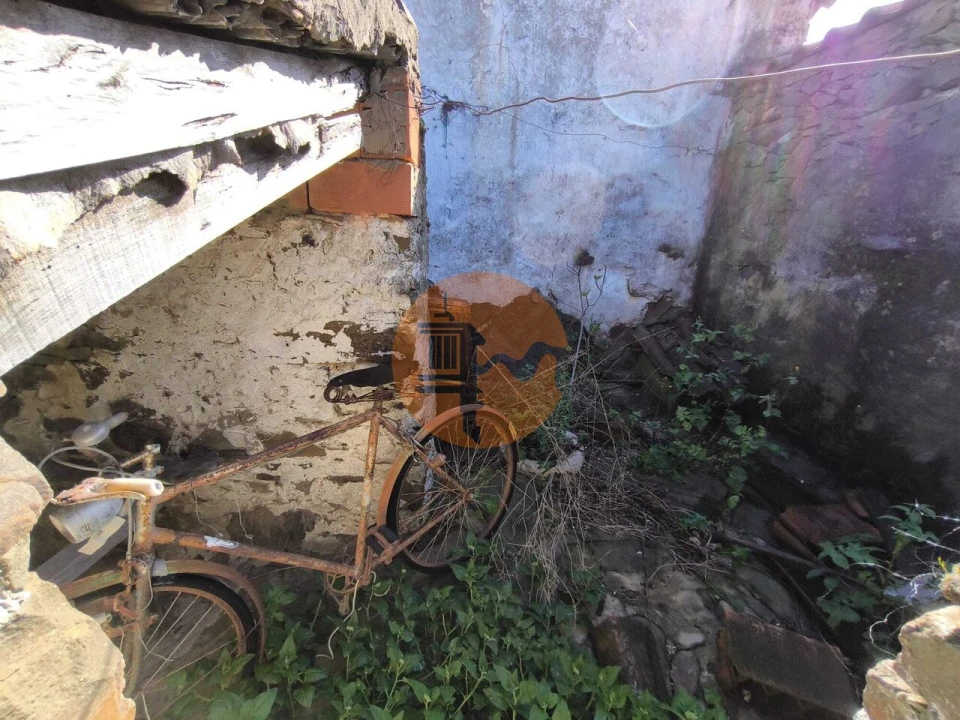 Moradia T1 para Venda em Odeleite Foto 36