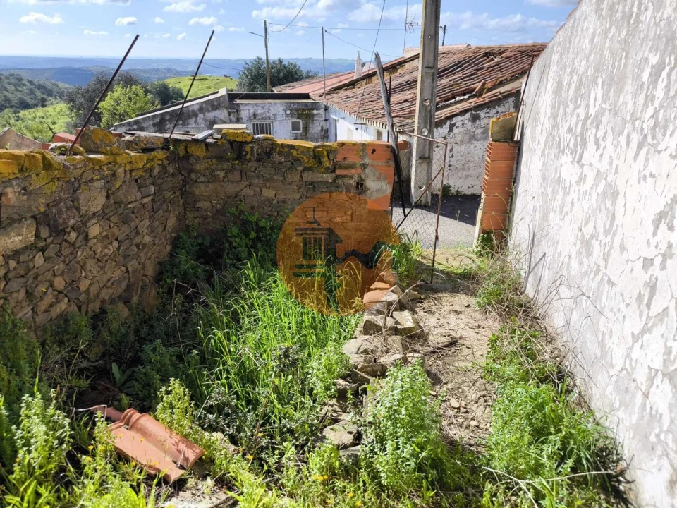 Moradia T1 para Venda em Odeleite Foto 39