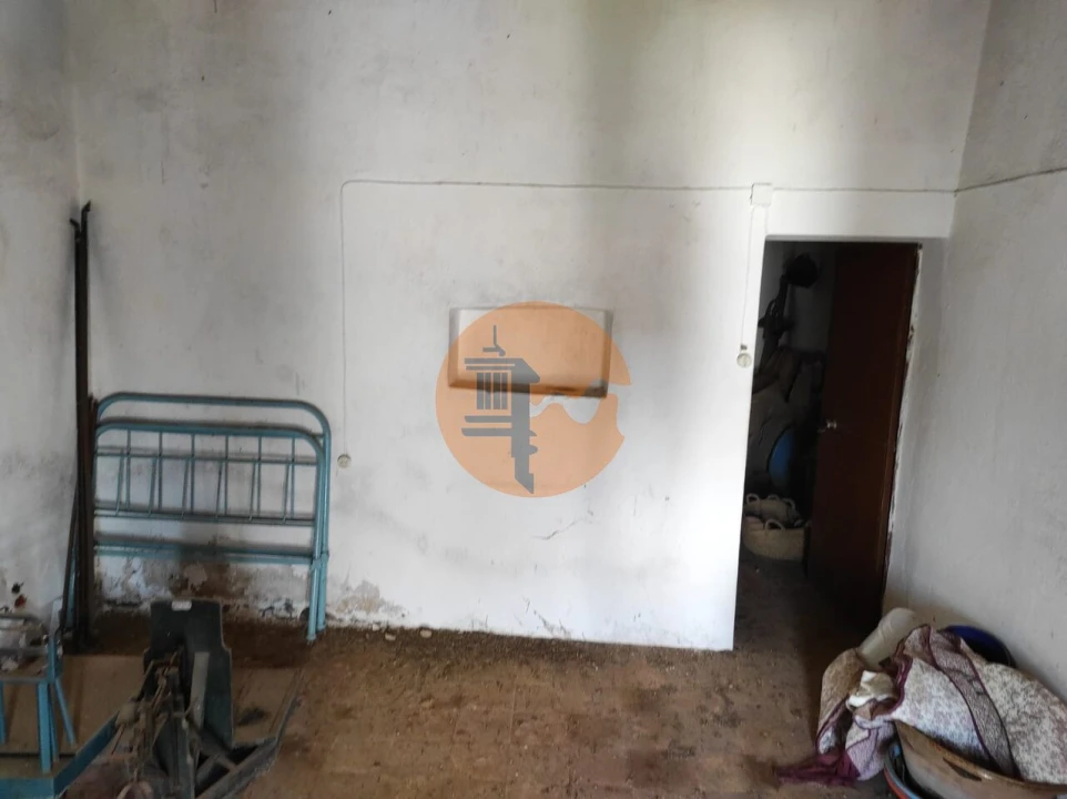 Moradia T3 para Venda em Odeleite Foto 11