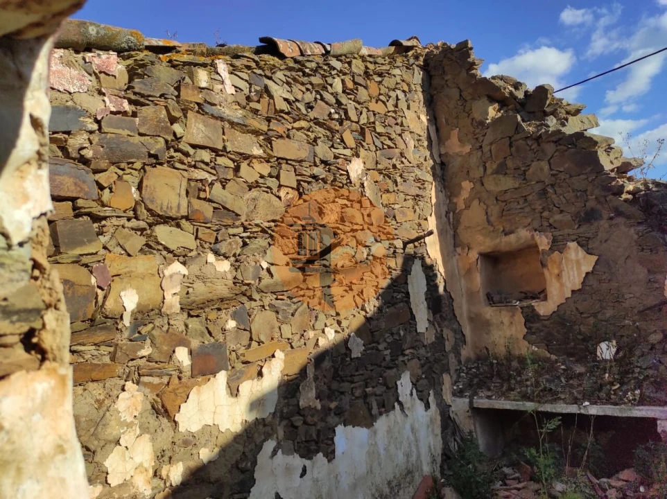 Moradia T3 para Venda em Odeleite Foto 29