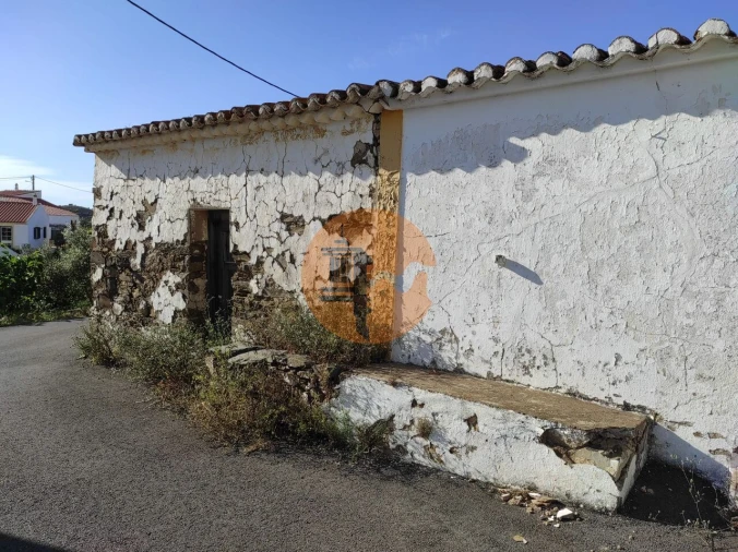 Moradia T3 para Venda em Odeleite Foto 4