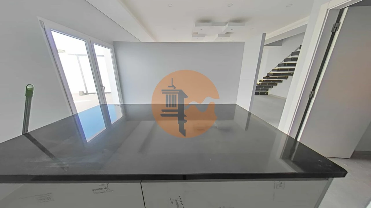 Moradia T5 para Venda em Castro Marim Foto 38