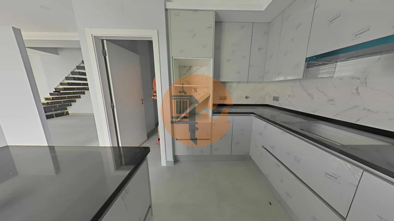 Moradia T5 para Venda em Castro Marim Foto 41