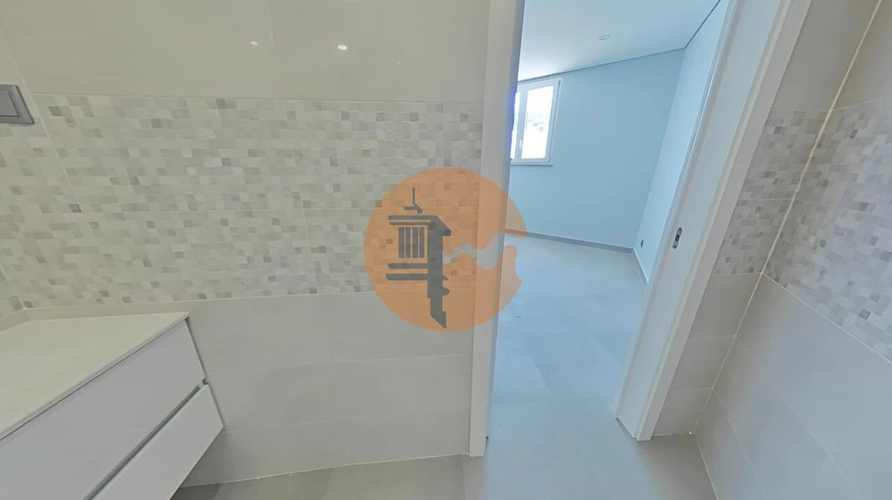 Moradia T5 para Venda em Castro Marim Foto 54