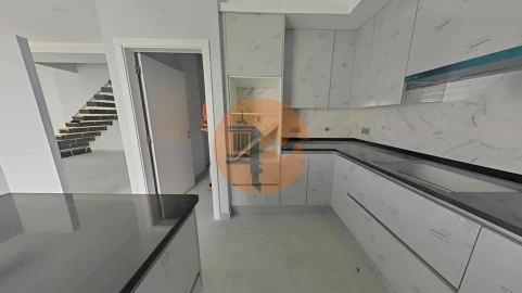 Moradia T5 para Venda em Castro Marim