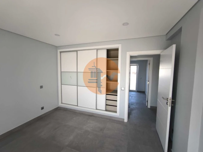 Moradia T5 para Venda em Castro Marim Foto 33
