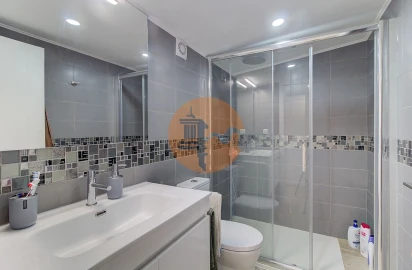 Moradia T2 para Venda em Vila Real de Santo Antonio