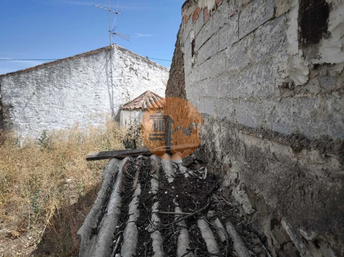 Moradia T3 para Venda em Odeleite Foto 36