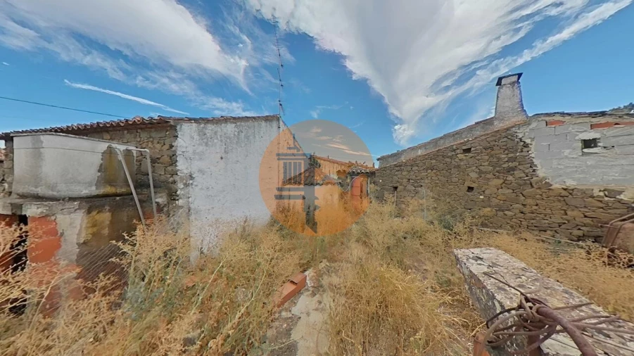 Moradia T3 para Venda em Odeleite Foto 59