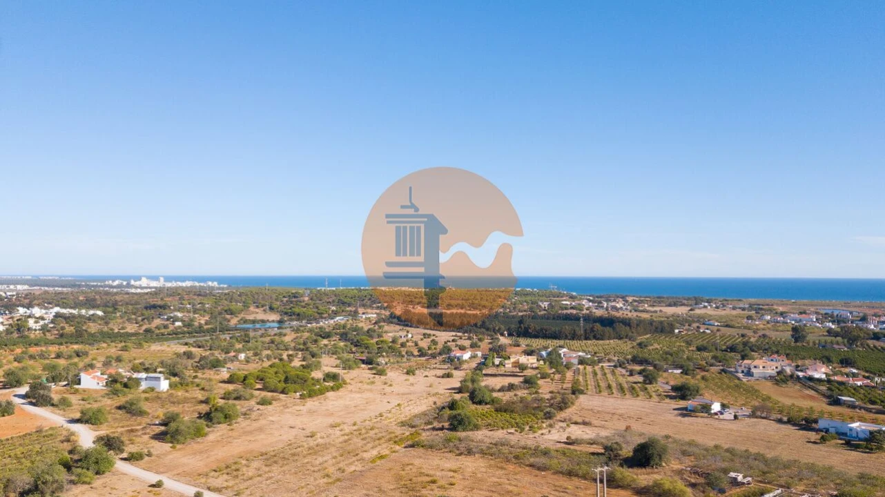 Moradia T4 para Venda em Altura Foto 6