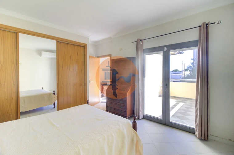 Moradia T4 para Venda em Altura Foto 19