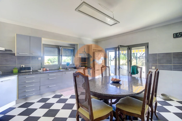 Moradia T4 para Venda em Altura Foto 40