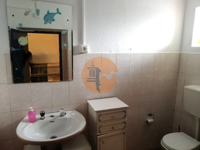 Quinta T2 para Venda em Santa Catarina da Fonte do Bispo Foto 17