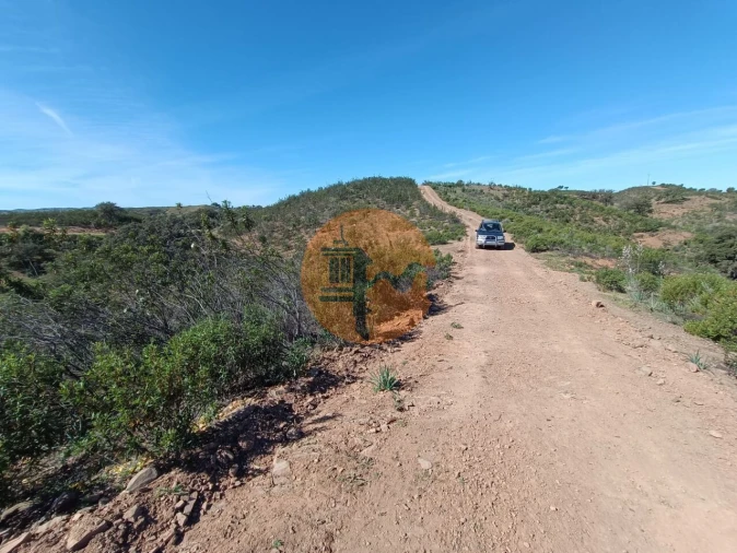 Terreno para Venda em Odeleite Foto 9