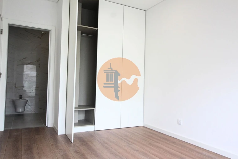 Apartamento T2 para Venda em Conceição e Cabanas de Tavira Foto 8