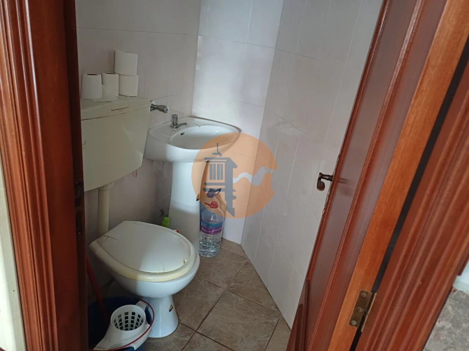 Loja para Arrendamento em Vila Real de Santo Antonio Foto 10