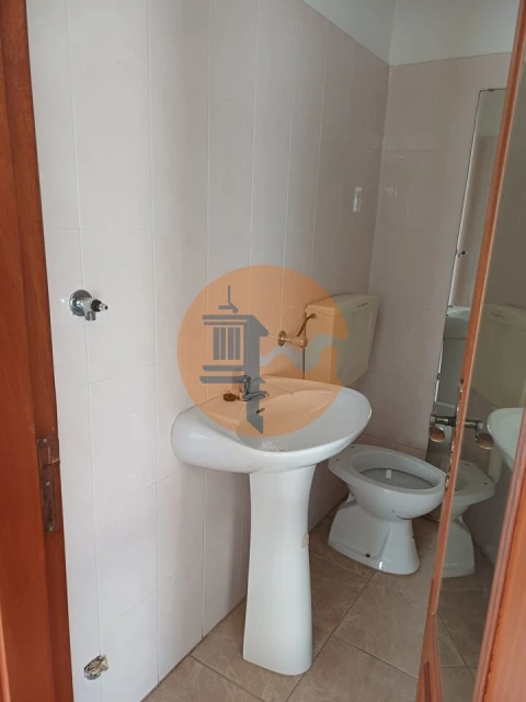 Loja para Arrendamento em Vila Real de Santo Antonio